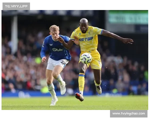 埃弗顿中场霍尔攻入世界波,当选本轮英超最佳进球候选 埃弗顿中场霍尔攻入世界波,当选本轮英超最佳进球候选